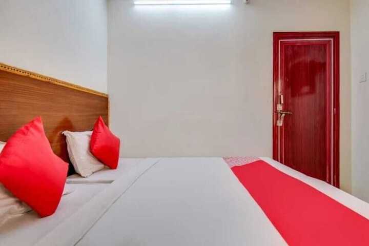 Room 7 of 20