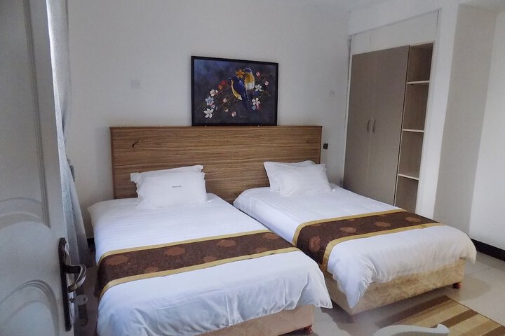Room 8 of 37