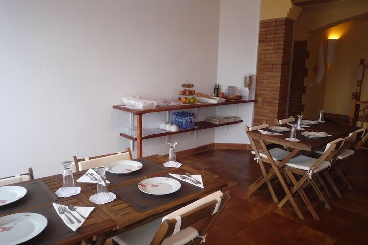 Dining 11 of 26