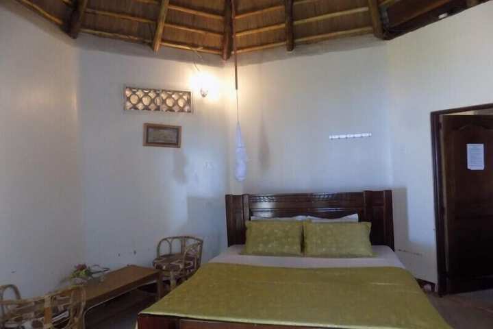 Room 7 of 38