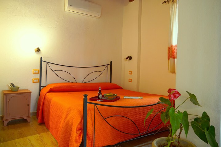 Room 6 of 58