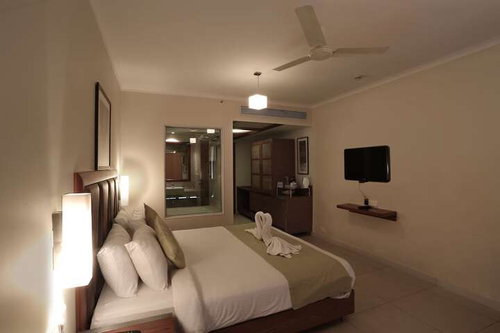 Room 18 of 63