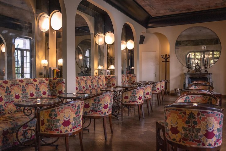 Dining 144 of 181
