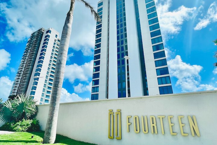 Hotel 938 of 1000