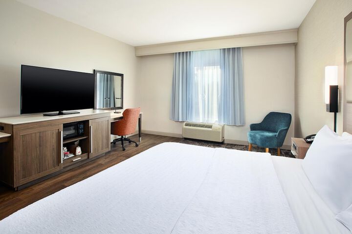 Room 12 of 35