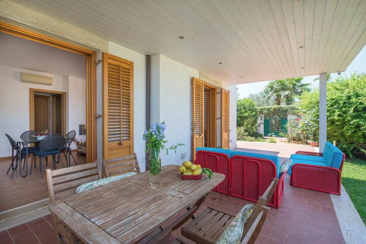 Terrace/Patio 14 of 33