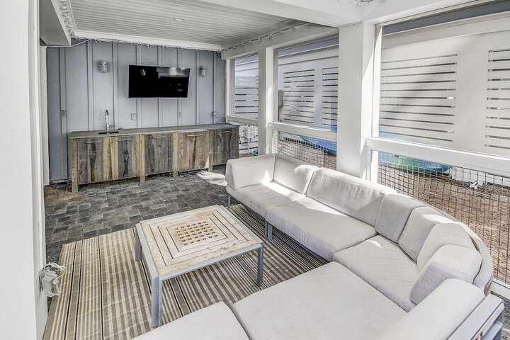 Property Grounds 32 of 44