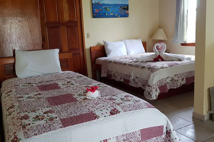 Room 9 of 82