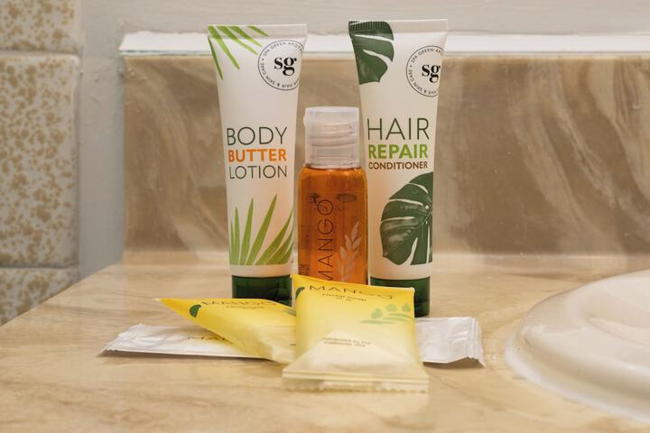 Bathroom amenities
