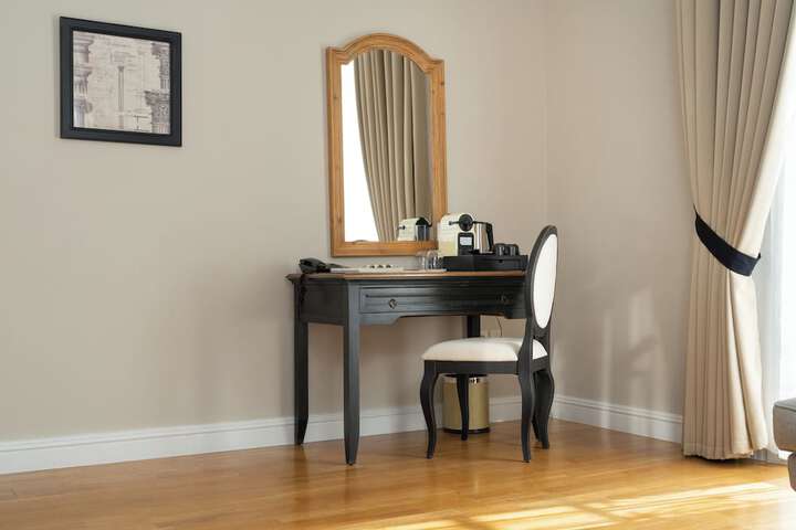 Room 31 of 63