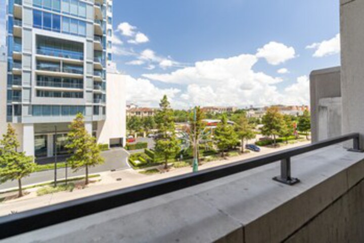 Terrace/Patio 5 of 251