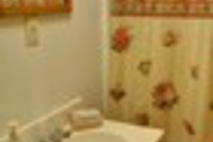 Room 161 of 204
