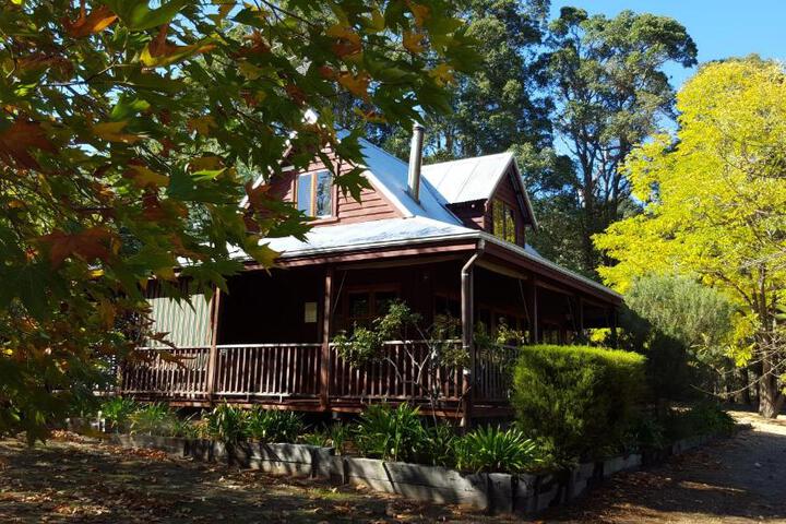 Exterior of Redgum Hill Country Retreat
