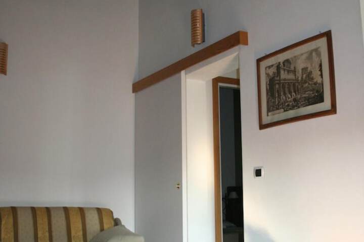 Room 16 of 57
