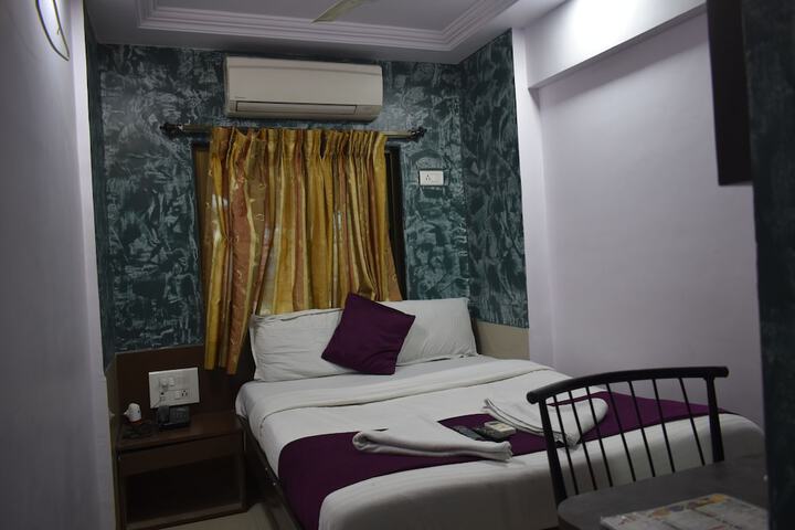 Room 22 of 47