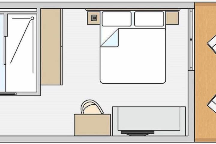 Room 18 of 104