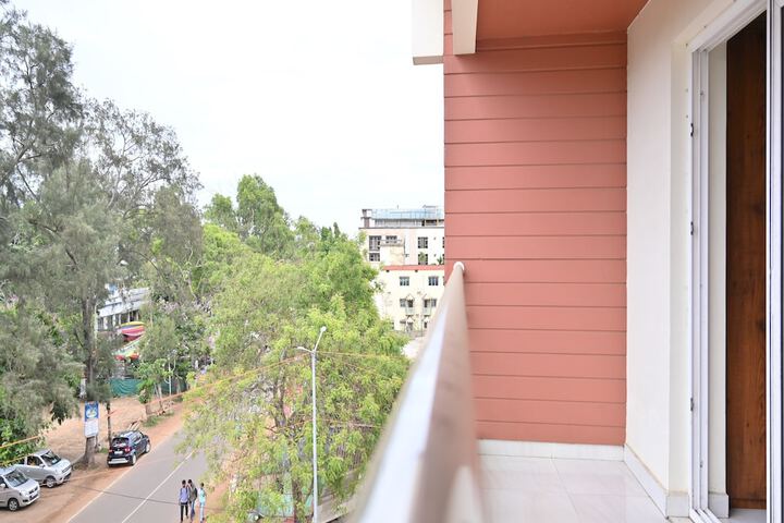 Room 17 of 114