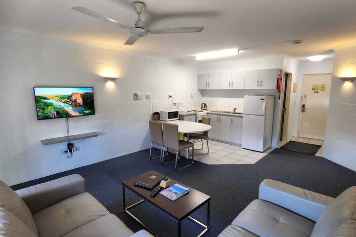 Room 8 of 21