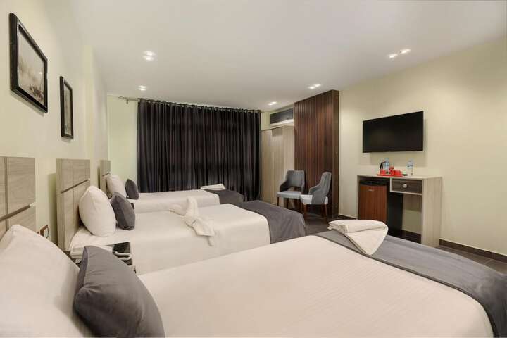 Room 31 of 59