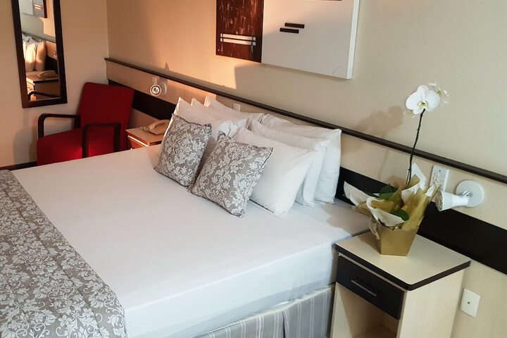 Room 19 of 53