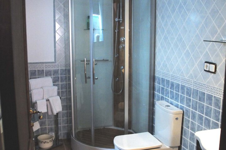 Bathroom Interior Photo