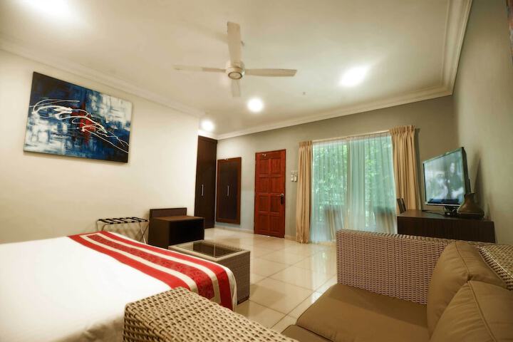 Room 27 of 60
