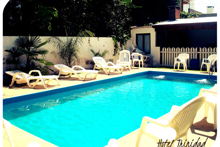 Pool 6 of 14