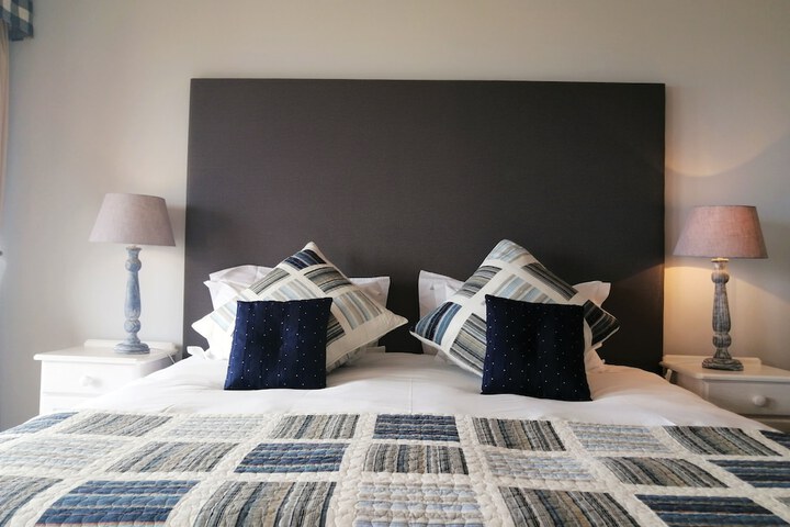 Room 12 of 70