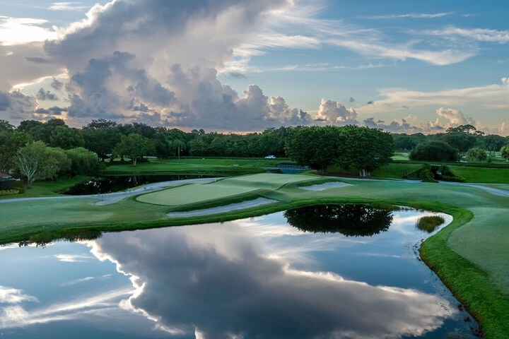 Golf 23 of 54