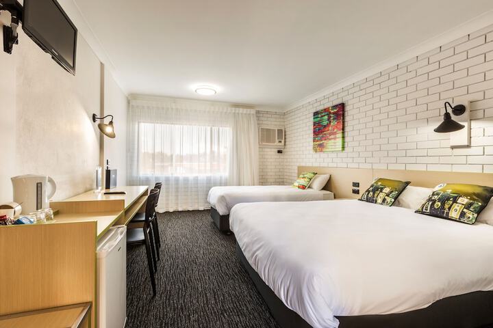 Room 12 of 58