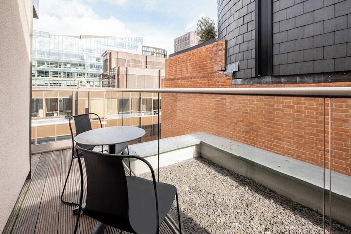 Terrace/Patio 17 of 25
