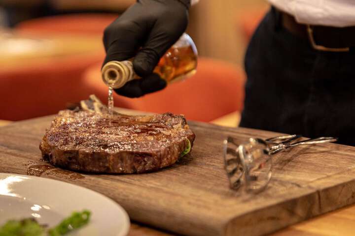 Dining 68 of 78
