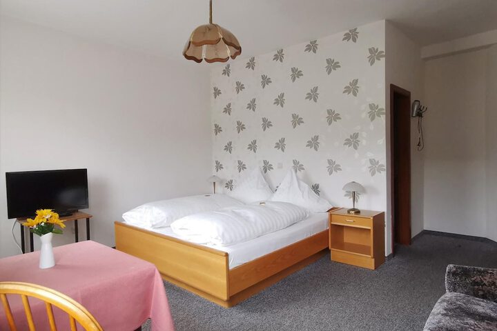 Room 13 of 56
