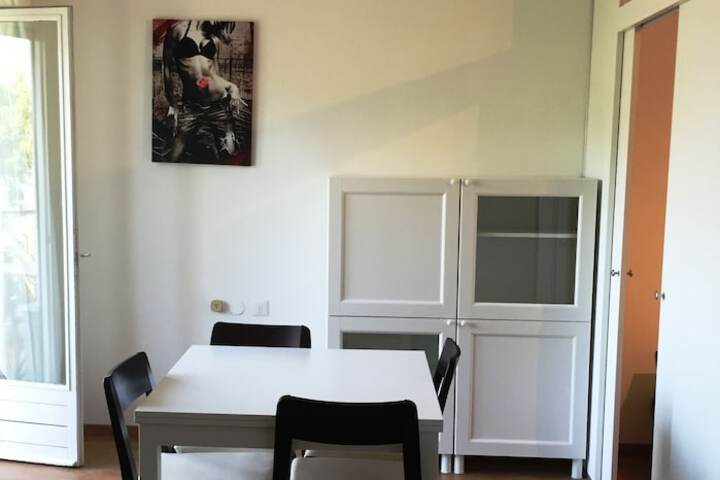 Room 14 of 39