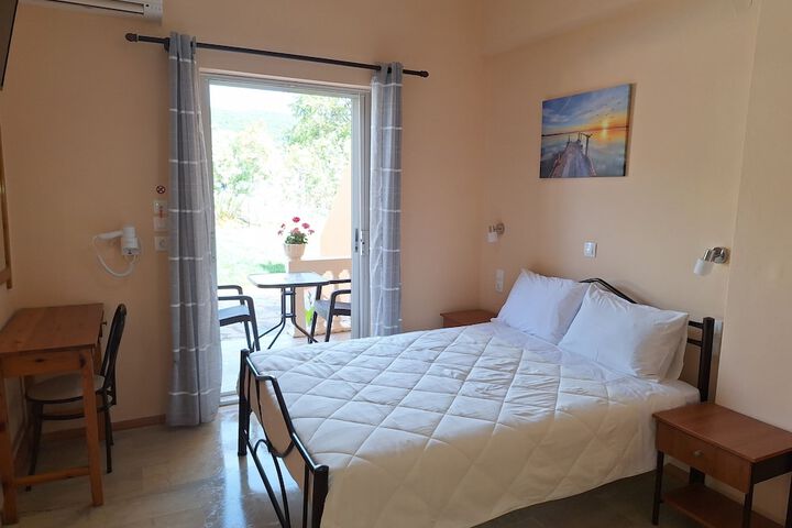 Room 9 of 41