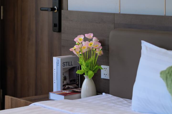 Room 96 of 501
