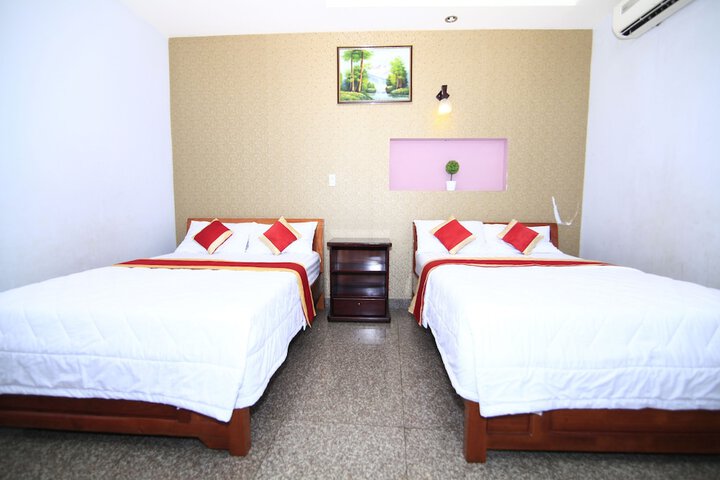 Room 16 of 56