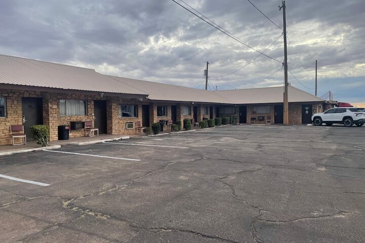 Sands Motel in Van Horn, TX