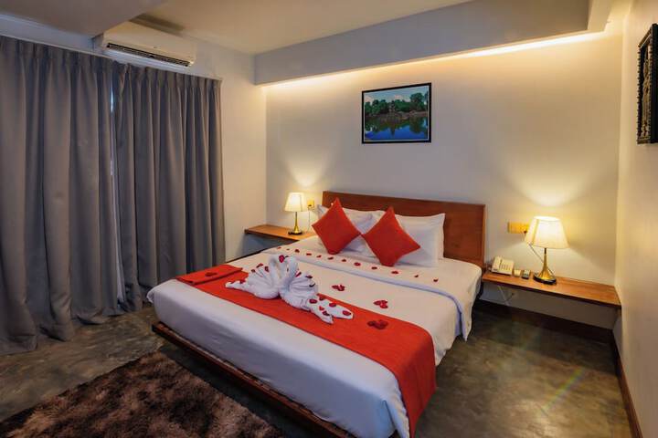 Room 21 of 211