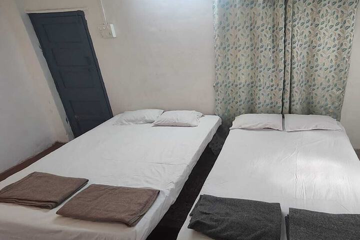 Room 20 of 31
