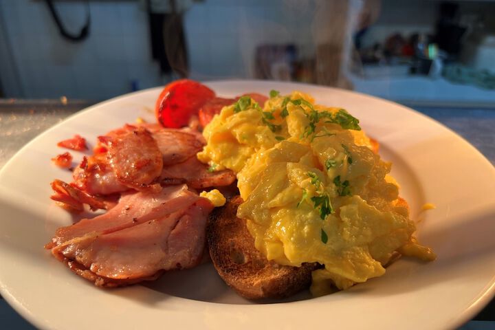 Breakfast meal