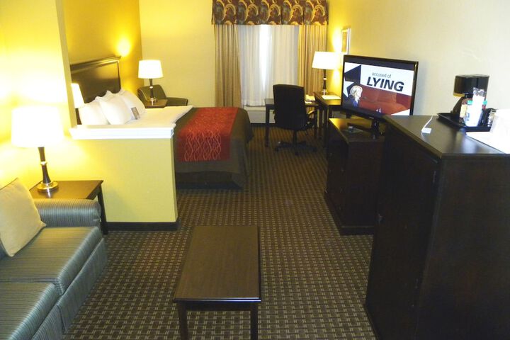 Room 7 of 40
