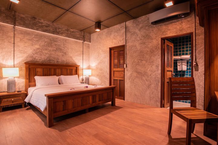 Room 25 of 70