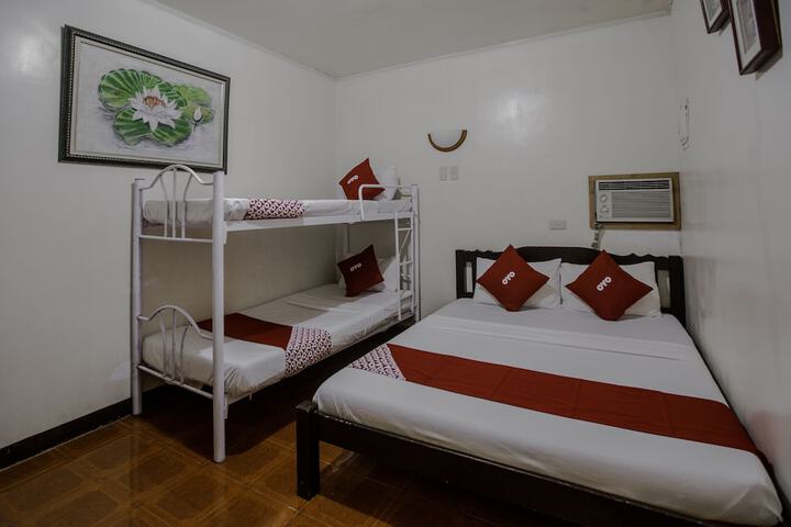 Room 8 of 43