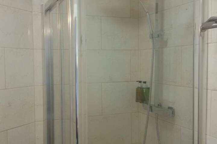 Room 20 of 26