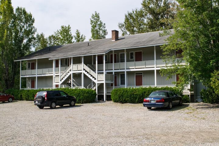 Hotel 68 of 72