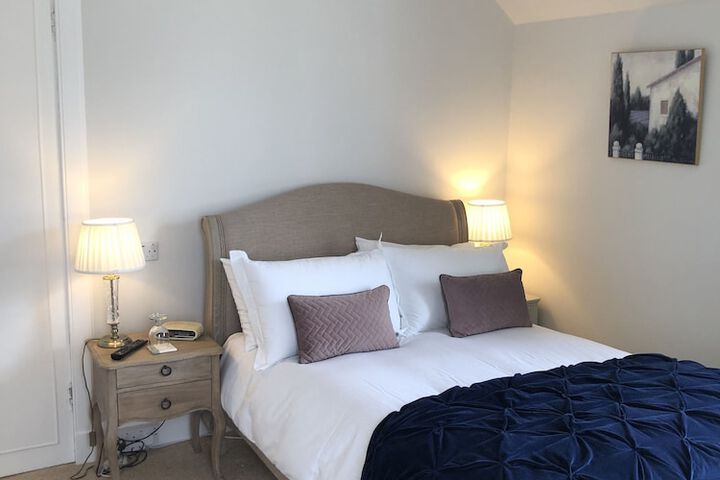 Room 10 of 23