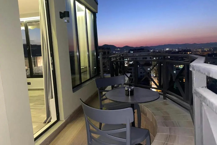 Terrace/Patio 7 of 10
