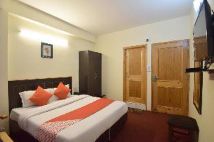 Room 16 of 21