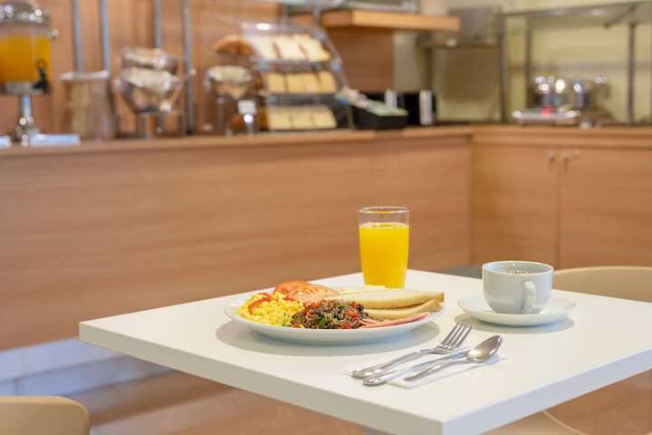 Breakfast meal